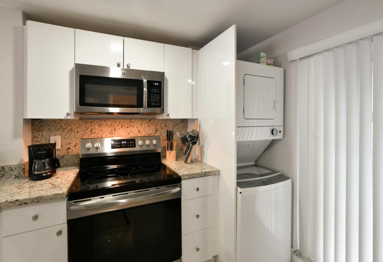 Designer River View Apartments Fort Lauderdale Bagian luar foto