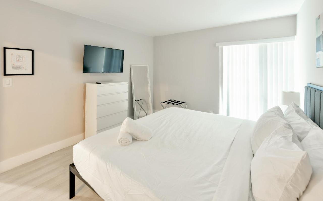 Designer River View Apartments Fort Lauderdale Bagian luar foto