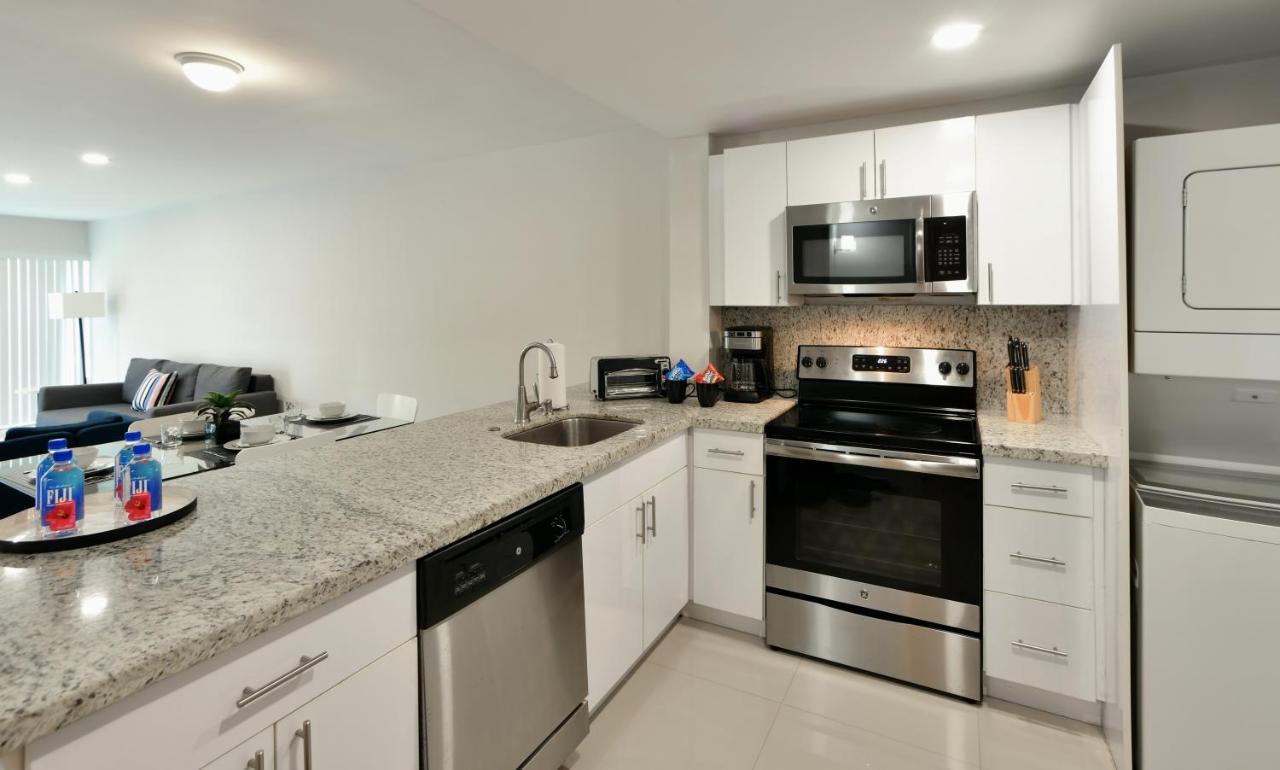 Designer River View Apartments Fort Lauderdale Bagian luar foto